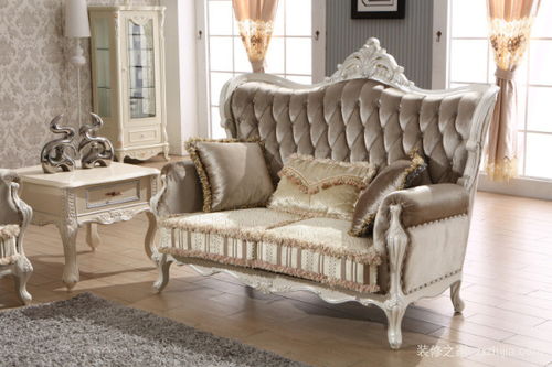 實木布藝沙發(fā)組合 優(yōu)點與保養(yǎng)指南